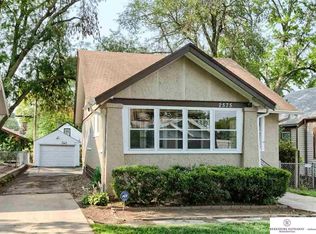 2575 Newport Ave, Omaha, NE 68112