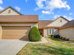 6837 Lorien Woods Dr, Dayton, OH 45459