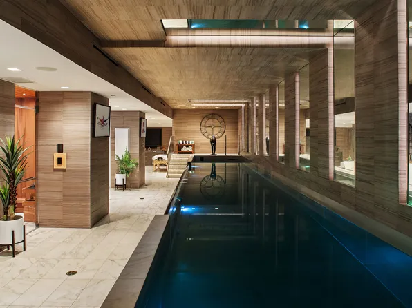 11 Beach Street image 1 of 8