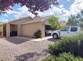 9715 Gemstone Rd SW, Albuquerque, NM 87121