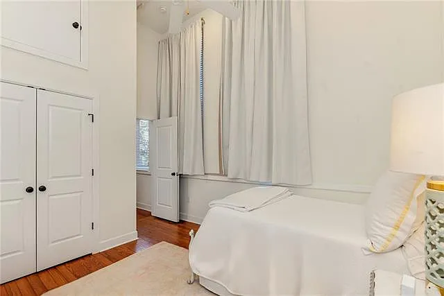 3601 Camp St #302 — Photo 18