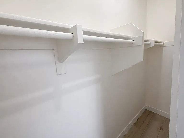 Brand New | 1613 Burton — Photo 18