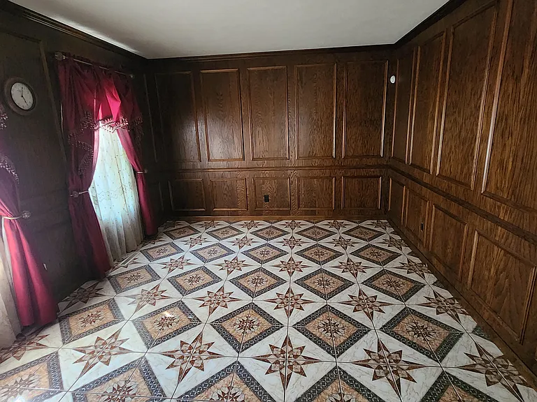17115 Ridgefield Ct — Photo 10