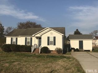 102 Carmen Ln, Clayton, NC 27520