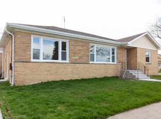 9001 S Albany Ave, Evergreen Park, IL 60805