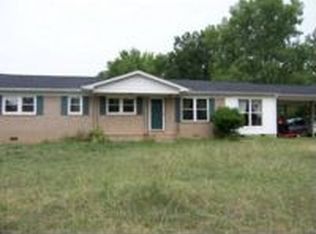 2800 F M Wallace Rd, York, SC 29745