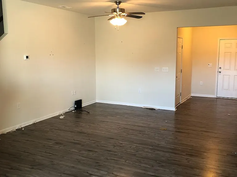 1023 Laceflower Dr — Photo 5
