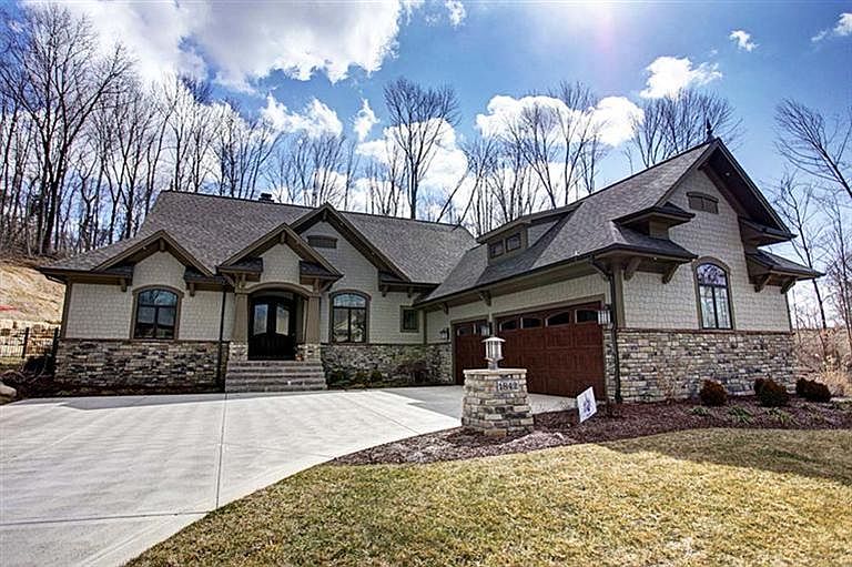 1st image of 1842 Sugar Maple Pl