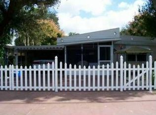 964 Hart St, Lake Wales, FL 33859