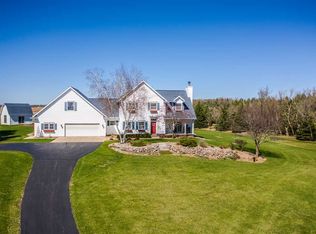 W7160 Spencer Rd, Appleton, WI 54914