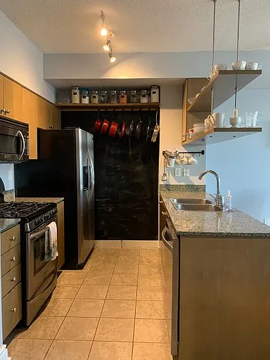 1 bed, 1.0 bath, 650 sqft, $2,650 — Photo 3