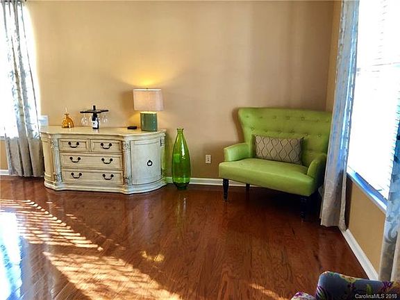 5th image of 2106 Ashley Glen Way