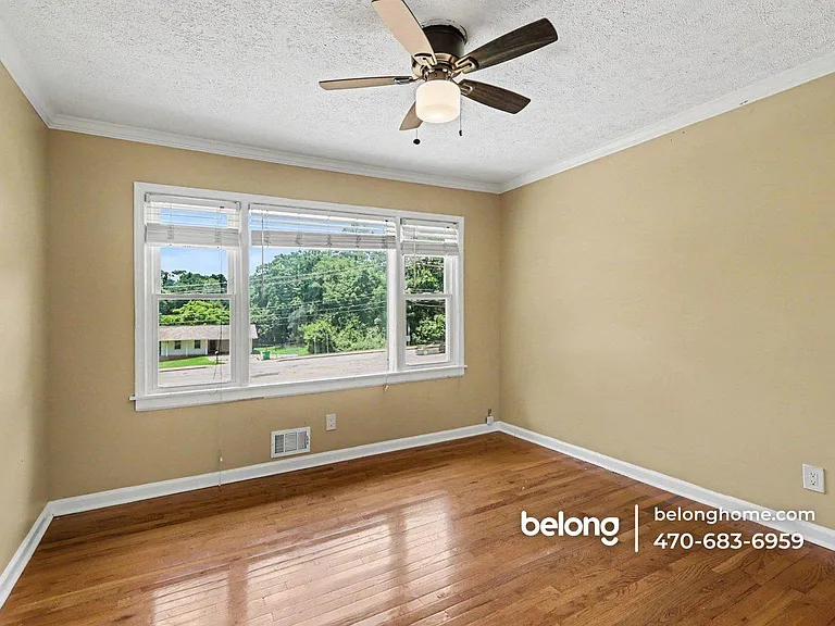3126 Wesley Chapel Rd — Photo 7