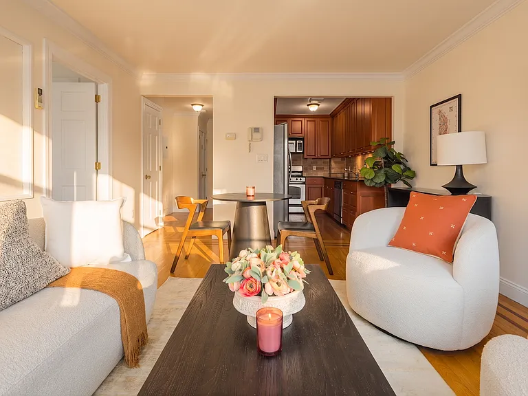 216 Calyer St #4A — Photo 9