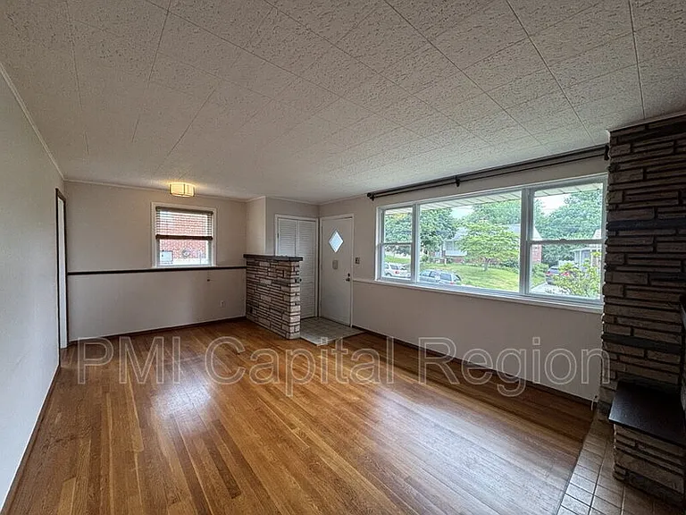 10302 Duvawn Pl — Photo 3