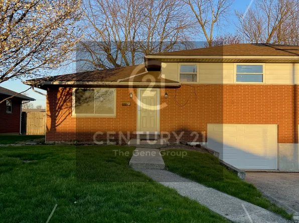 40 N Brown School Rd, Vandalia, OH 45377