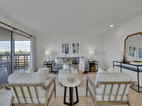 6382 Caminito Marcial, San Diego, CA 92111