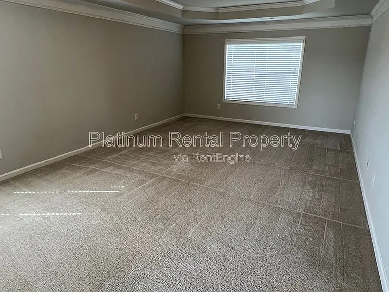 4770 Leatherstone Way — Photo 21