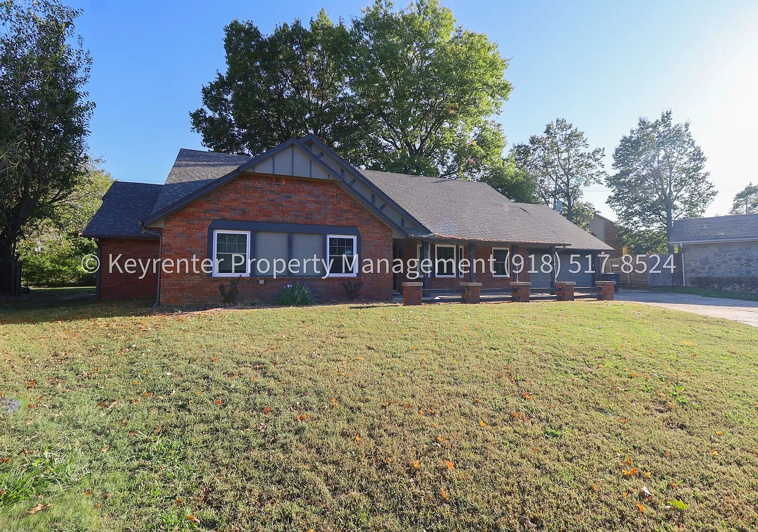 Spectacular 4 Bed | 3 Bath in South Tulsa! — Photo 2