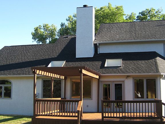 Large private 1 acre lot