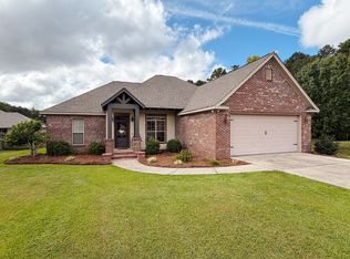 23 W Spruce, Sumrall, MS 39482