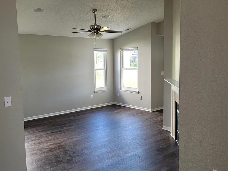 118 Bent Stream Ln — Photo 6