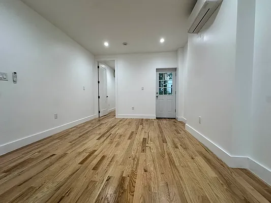 Rented by Massada Home Sales Inc | media 2