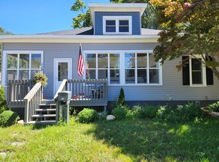 110 S State St, Sparta, MI 49345