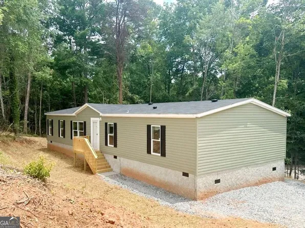 3224 Hall Dr, Gainesville, GA 30501