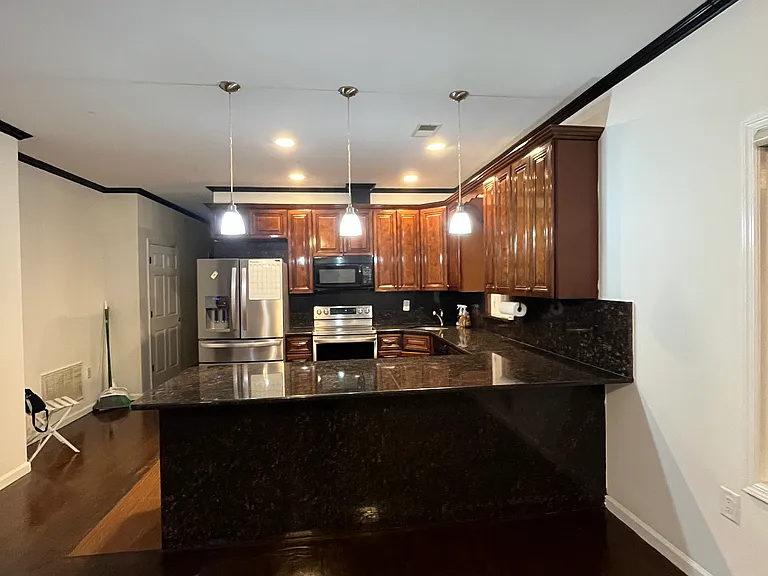 181 Dwight St #2 — Photo 2