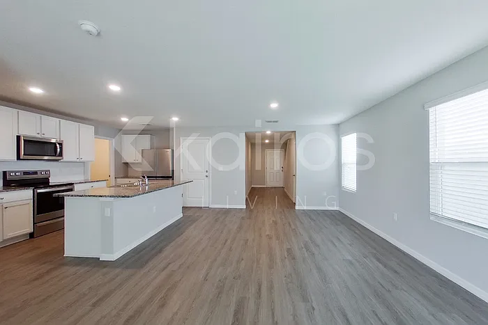 8677 SW 44th Ct — Photo 4