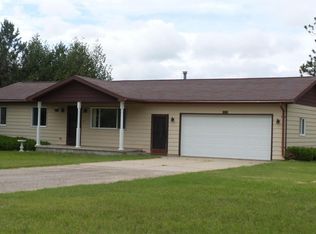 876 Laperell Rd, Cheboygan, MI 49721