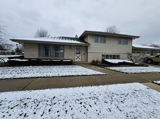 16656 Kimbark Ave, South Holland, IL
