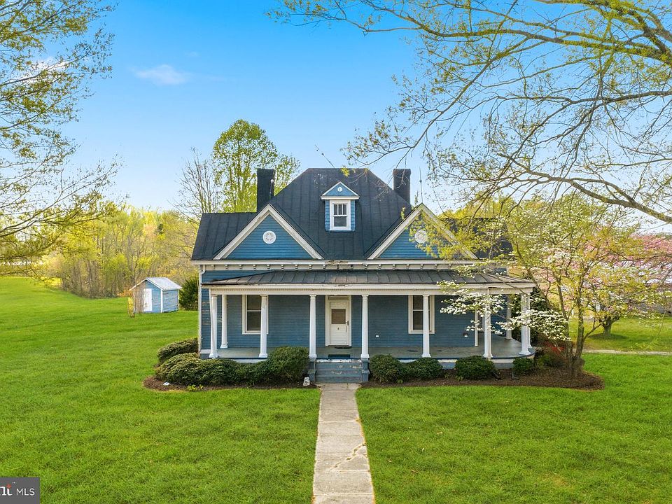1st image of 2136 Rocksprings Rd