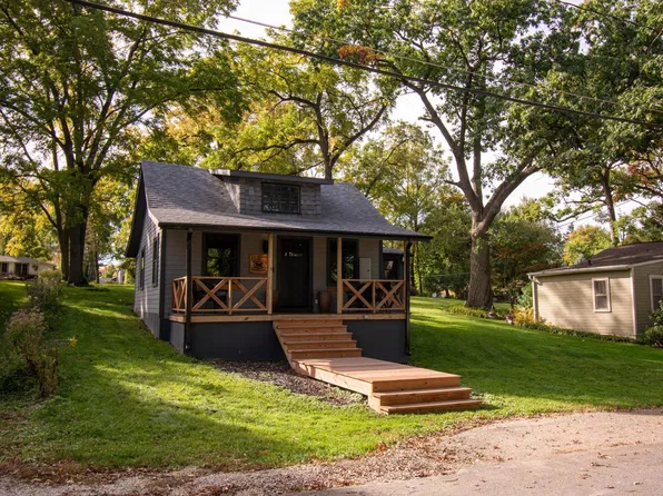 W3673 Oakrest AVENUE, Lake Geneva, WI 53147