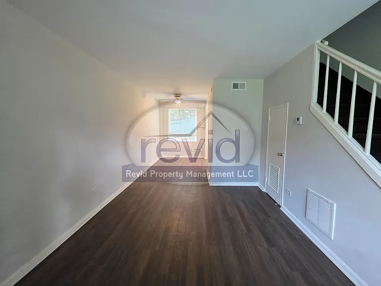 Goodbar Townhomes — Photo 6
