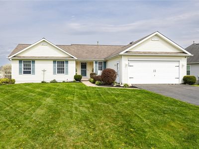 6132 Lillypond Way, Ontario, NY, 14519
