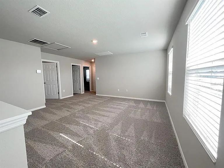 820 Rivers Crossing St — Photo 17