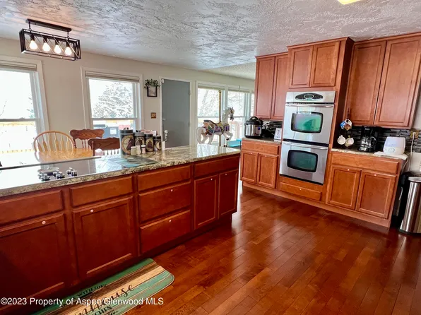 100 Mesa Dr, Meeker, CO 81641