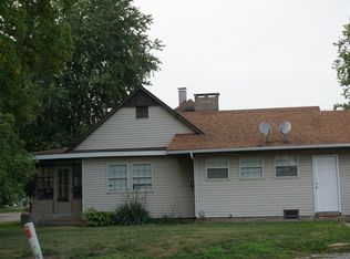 606 Forrest St, Danville, IL 61832