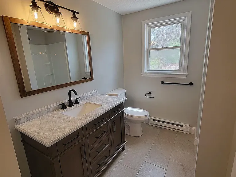 10 Mercury Ln #B — Photo 8