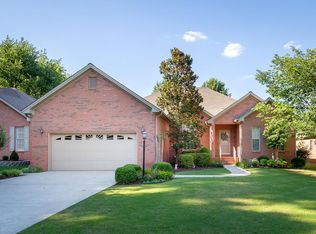 210 Tree Line Ct, Florence, AL 35630