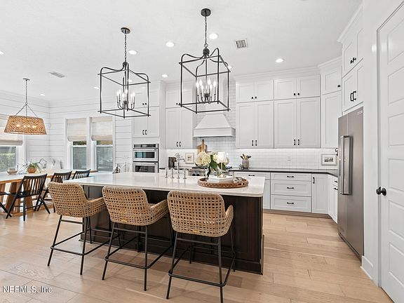 3rd image of 16 PERICO BAY Court