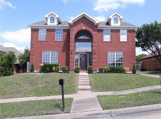 6316 Canyon Lake Dr, Dallas, TX 75249
