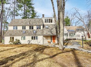 101 Horizon Island Rd, Lunenburg, MA 01462