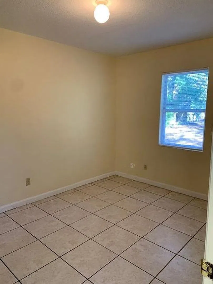 Cozy 3BR/1BA Single-Family Home in Valdosta City Limits Pet-Friendly! — Photo 4
