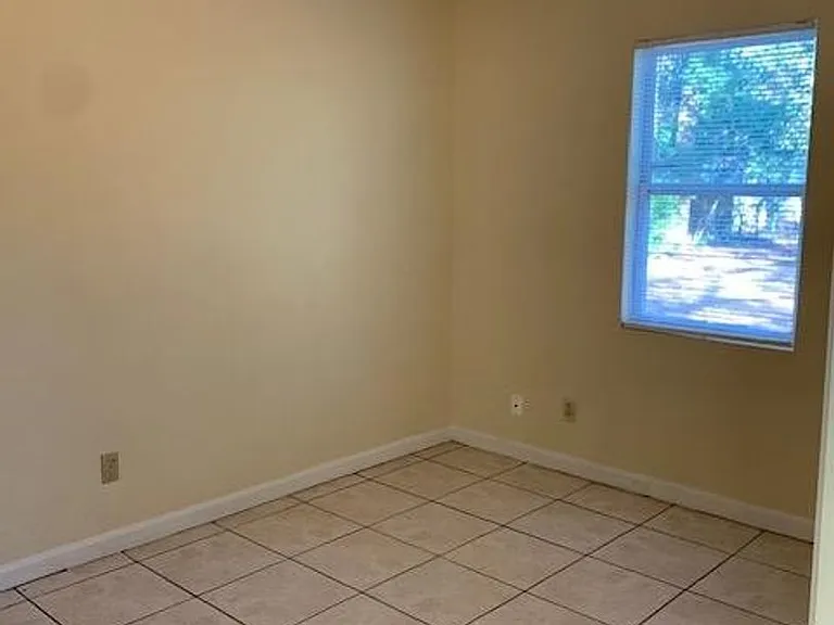 722 E Brookwood Pl — Photo 4