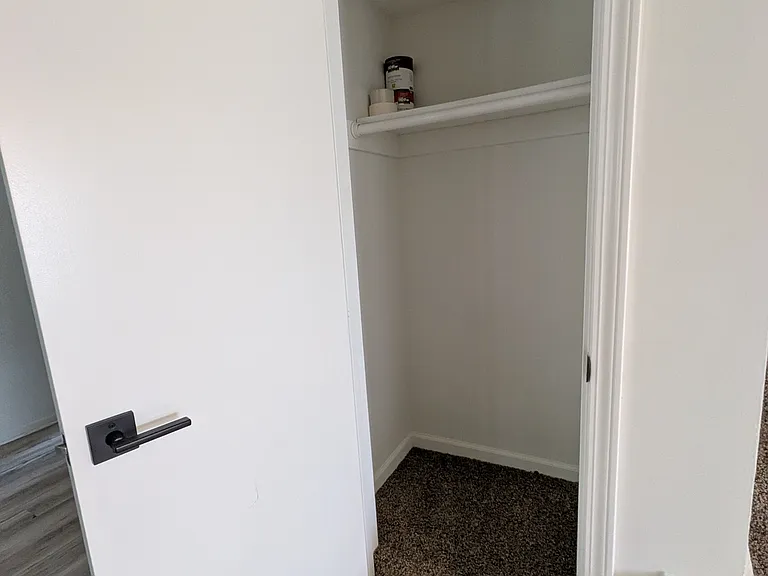 3902 Overland Cir — Photo 27