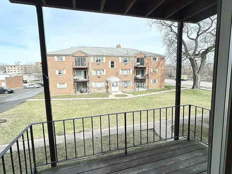 1026 S River Rd #2B — Photo 9