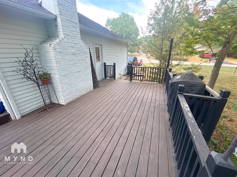 6639 Springbrook St NW — Photo 4